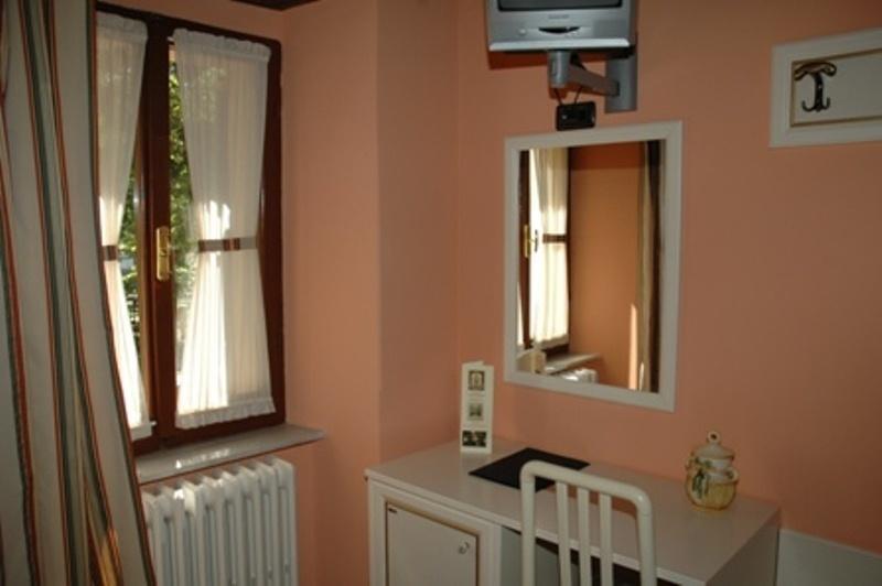 Albergo Montenerone Piobbico 部屋 写真