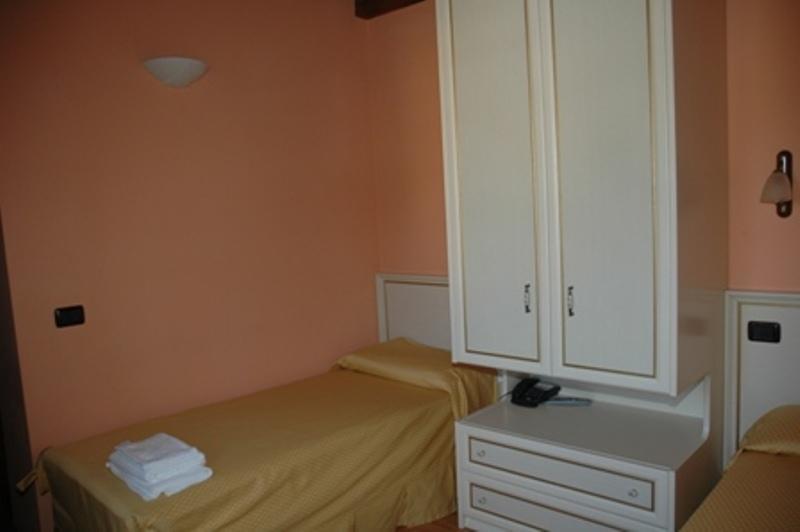 Albergo Montenerone Piobbico 部屋 写真